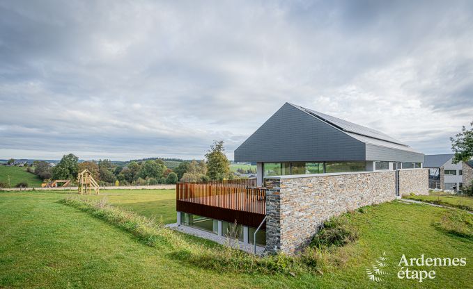 Comfortabele vakantievilla in Herbeumont voor 12 personen