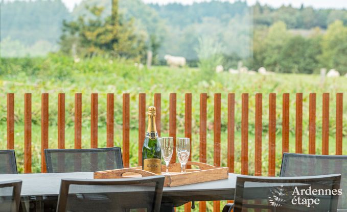 Comfortabele vakantievilla in Herbeumont voor 12 personen