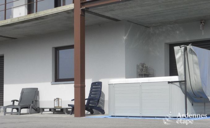 Modern vakantiehuis met balkons voor 9 personen te huur in Herbeumont