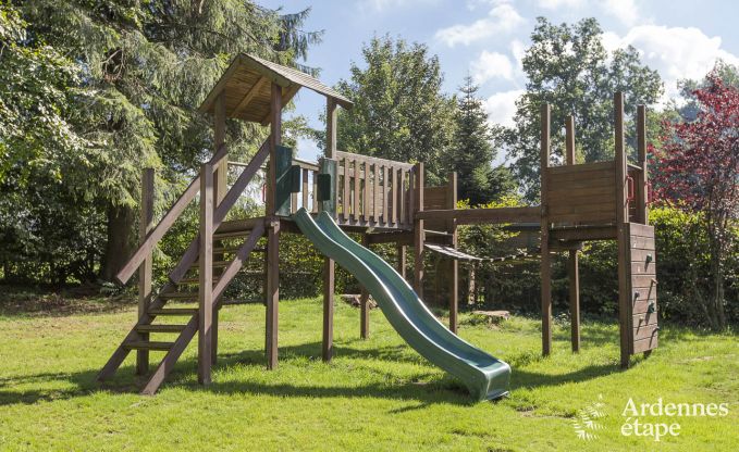 Kasteel in Hockai voor 20 personen in de Ardennen