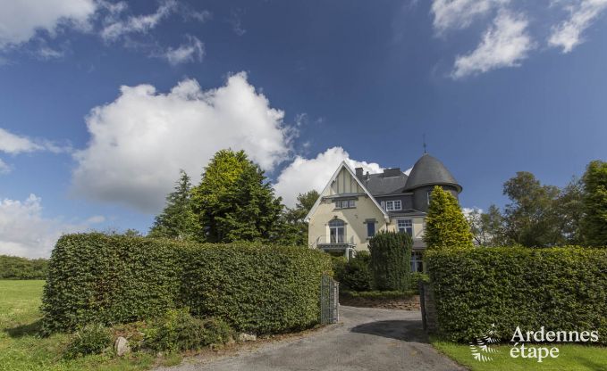 Kasteel in Hockai voor 20 personen in de Ardennen