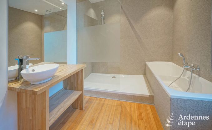 Kasteel in Hockai voor 20 personen in de Ardennen