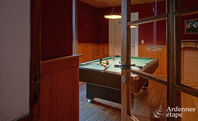 Kasteel in Hockai voor 20 personen in de Ardennen