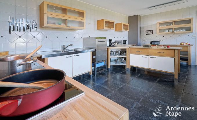 Kasteel in Hockai voor 20 personen in de Ardennen