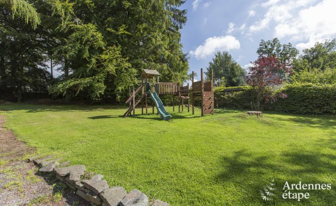 Kasteel in Hockai voor 20 personen in de Ardennen