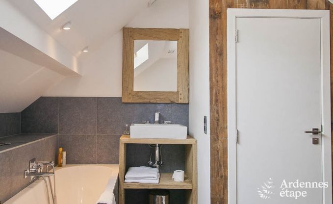 Modern ingerichte, ruime en hondvriendelijke luxe villa voor 8 personen in Hockai, Hoge Venen