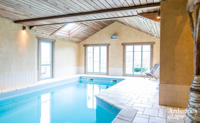 Sfeervolle vakantiehuis met zwembad voor groep te huur in Houffalize