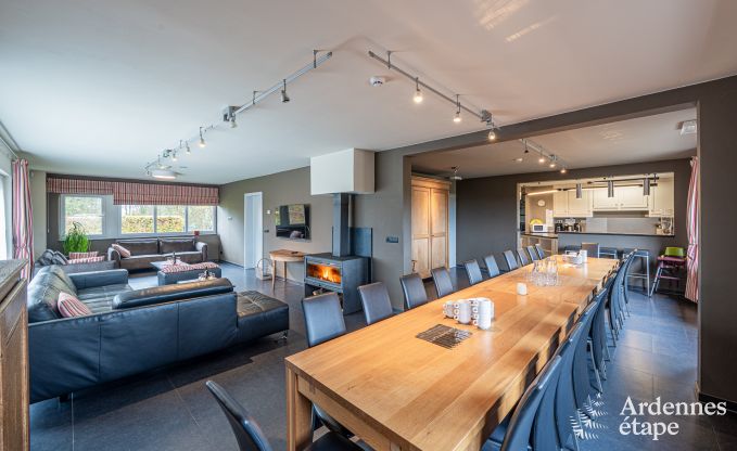 luxe villa in Houffalize: accommodatie voor 18 personen met zwembad, sauna en priv tuin in de Ardennen