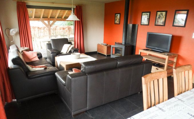 Zeer comfortabel vakantiehuis voor 8 personen te huur in Houffalize
