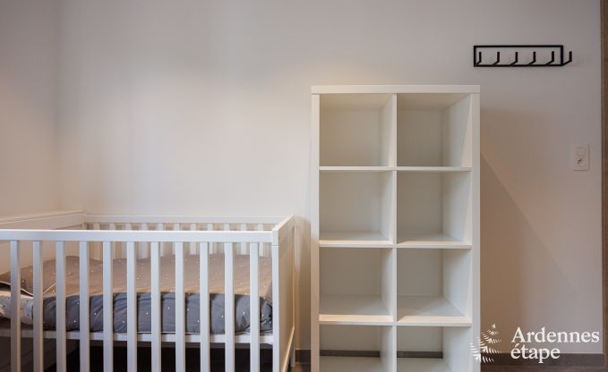 Hondvriendelijk vakantiehuis voor 8 personen in Houffalize