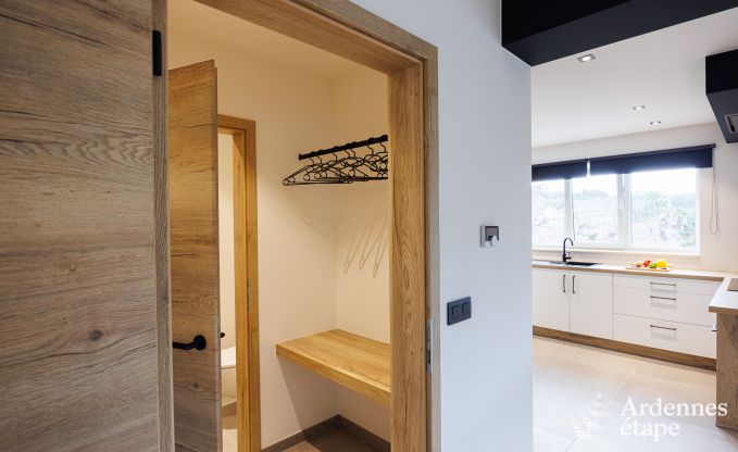 Hondvriendelijk vakantiehuis voor 8 personen in Houffalize