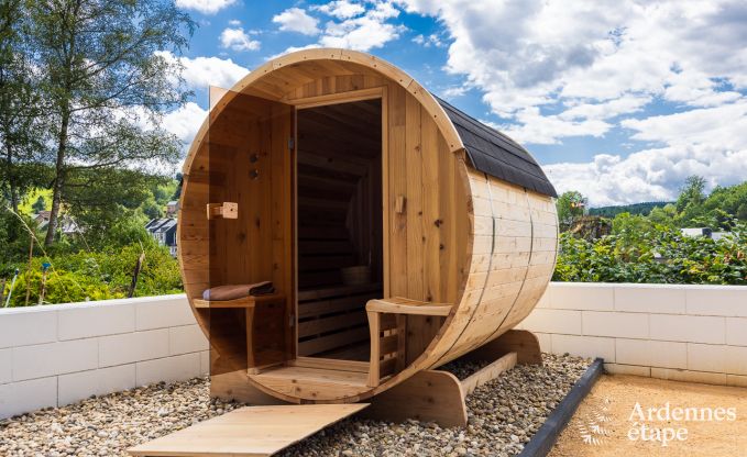 Hondvriendelijk vakantiehuis voor 8 personen in Houffalize