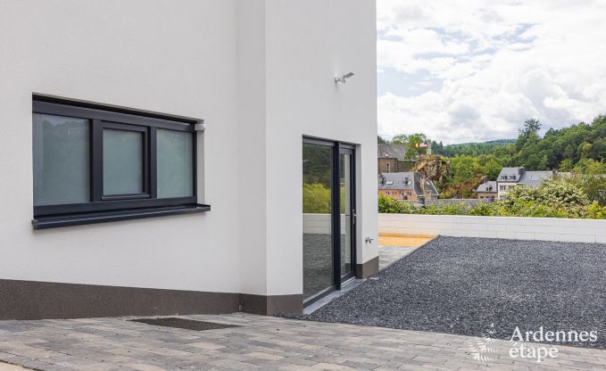 Hondvriendelijk vakantiehuis voor 8 personen in Houffalize