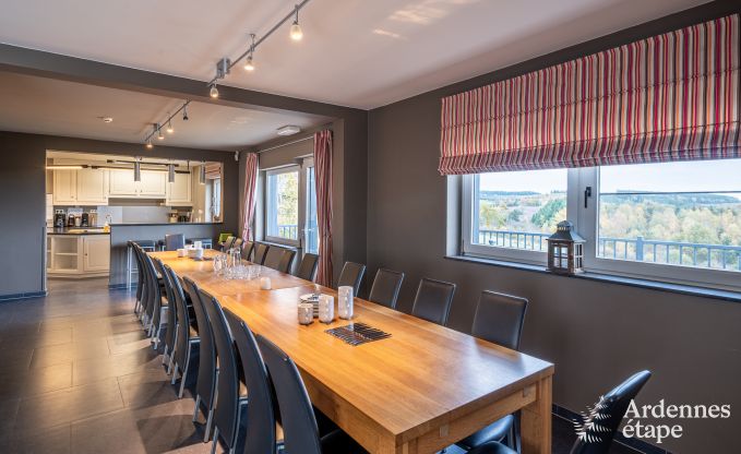 luxe villa in Houffalize: accommodatie voor 18 personen met zwembad, sauna en priv tuin in de Ardennen