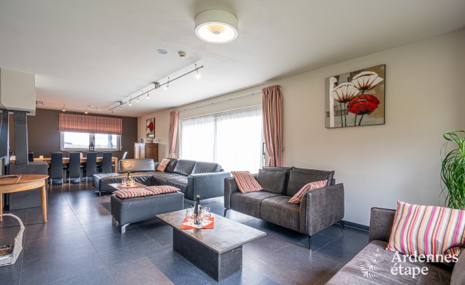 luxe villa in Houffalize: accommodatie voor 18 personen met zwembad, sauna en priv tuin in de Ardennen