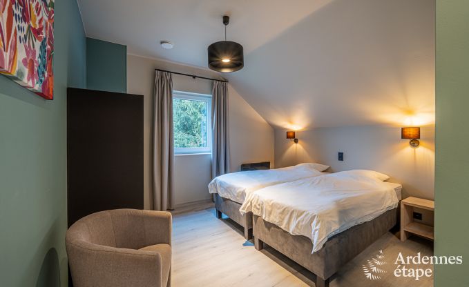 luxe villa in Houffalize: accommodatie voor 18 personen met zwembad, sauna en priv tuin in de Ardennen