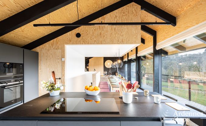 Afgelegen vakantiehuis met zwembad in Houyet, Ardennen