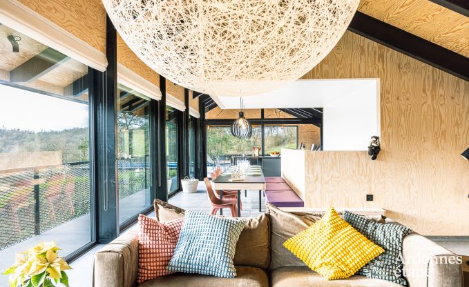 Afgelegen vakantiehuis met zwembad in Houyet, Ardennen