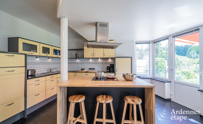 Gezellige villa in Jalhay voor 12/14 personen in de Ardennen