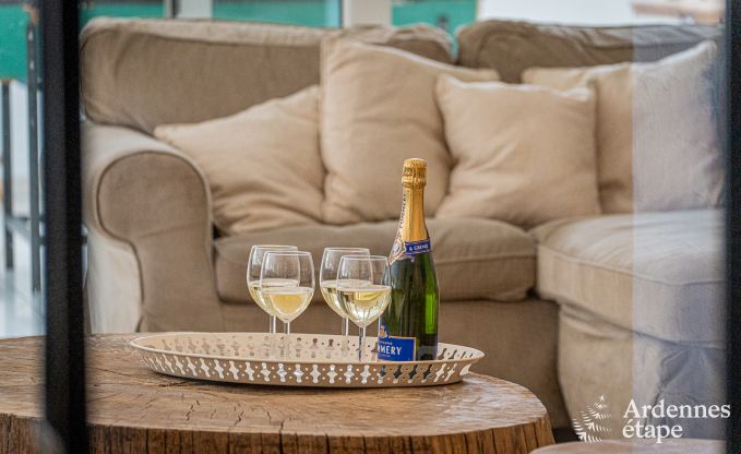 Gezellige villa in Jalhay voor 12/14 personen in de Ardennen