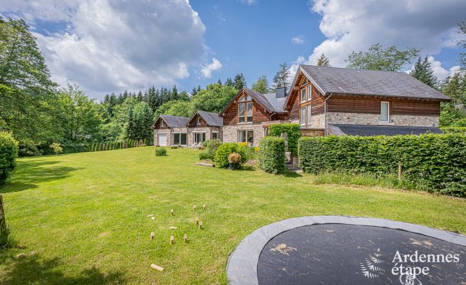 Gezellige villa in Jalhay voor 12/14 personen in de Ardennen