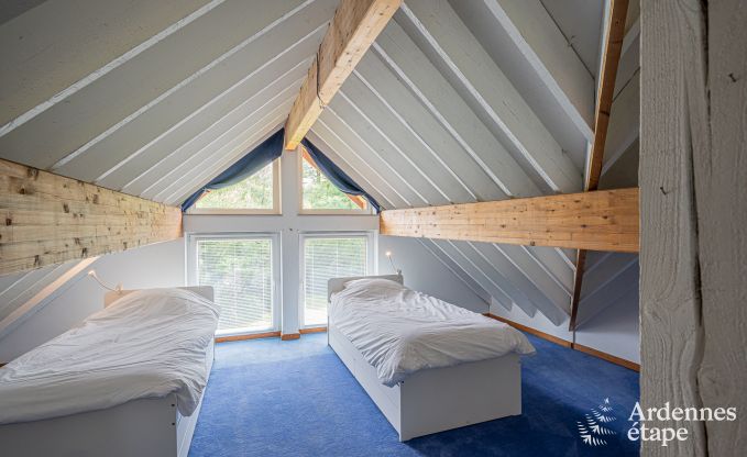 Gezellige villa in Jalhay voor 12/14 personen in de Ardennen