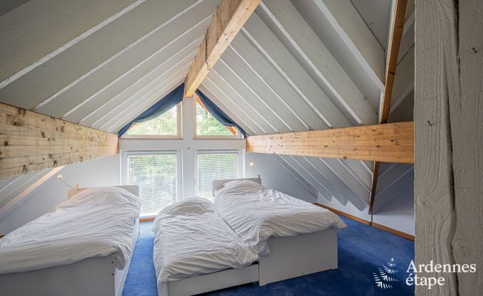 Gezellige villa in Jalhay voor 12/14 personen in de Ardennen