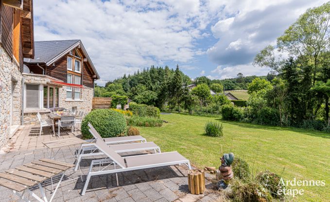 Gezellige villa in Jalhay voor 12/14 personen in de Ardennen