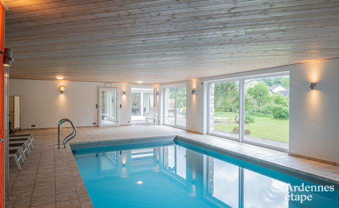 Gezellige villa in Jalhay voor 12/14 personen in de Ardennen