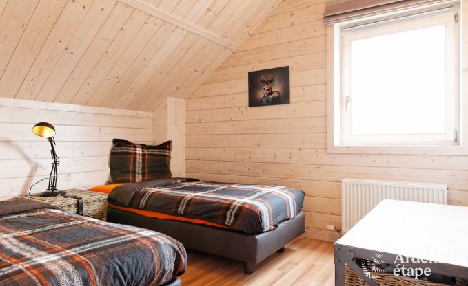 Leuk, modern 4-sterren vakantiechalet met sauna te huur in La Roche