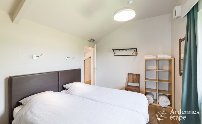 Ruim vakantiehuis met sauna voor 15 personen in La-Roche-en-Ardenne