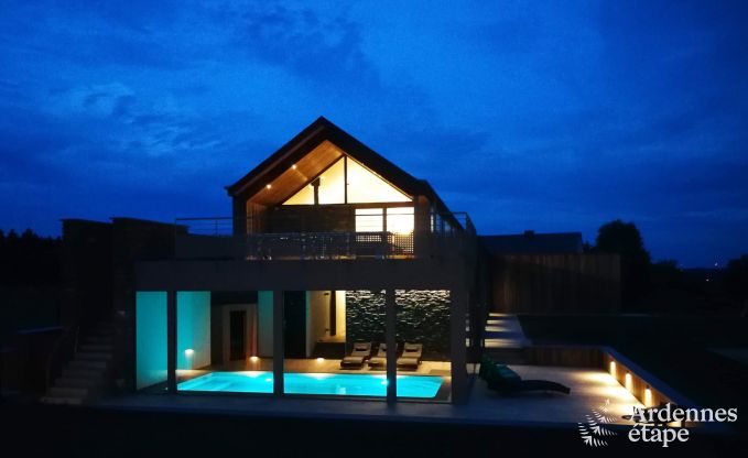 Weelderige villa voor 14 personen met binnenzwembad in La Roche en Ardenne