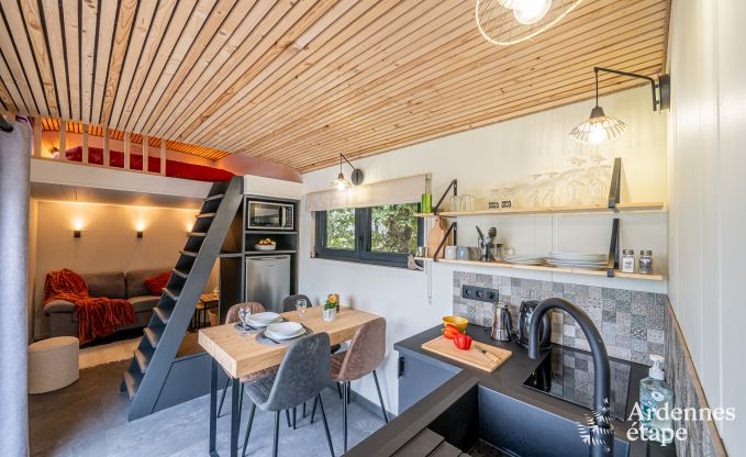 Charmante tiny house voor 4 personen in Lglise met kitchenette, houtkachel en privtuin