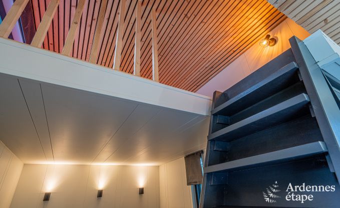 Charmante tiny house voor 4 personen in Lglise met kitchenette, houtkachel en privtuin