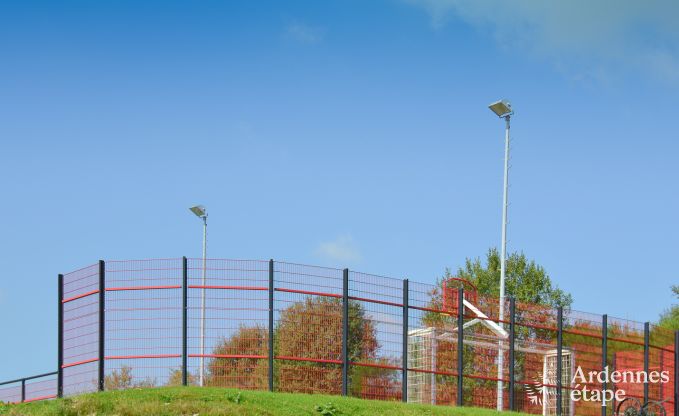 Vakantiehuis in L�glise, Ardennen, 32 personen, grote priv�tuin, sportfaciliteiten, spa, speelkamer, optimaal comfort