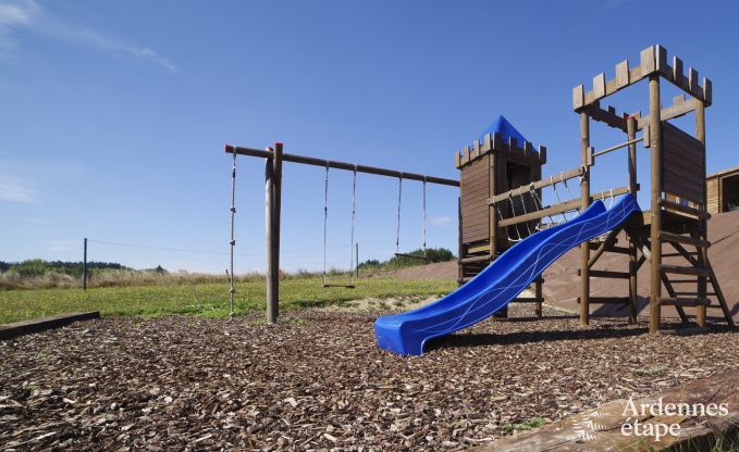 Vakantiehuis in L�glise, Ardennen, 32 personen, grote priv�tuin, sportfaciliteiten, spa, speelkamer, optimaal comfort