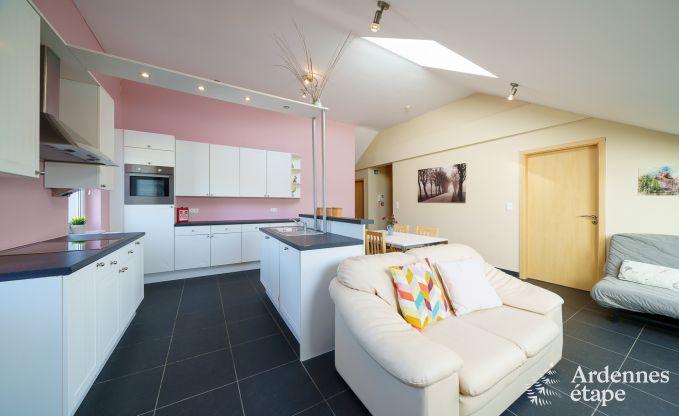 Vakantiehuis in L�glise, Ardennen, 32 personen, grote priv�tuin, sportfaciliteiten, spa, speelkamer, optimaal comfort
