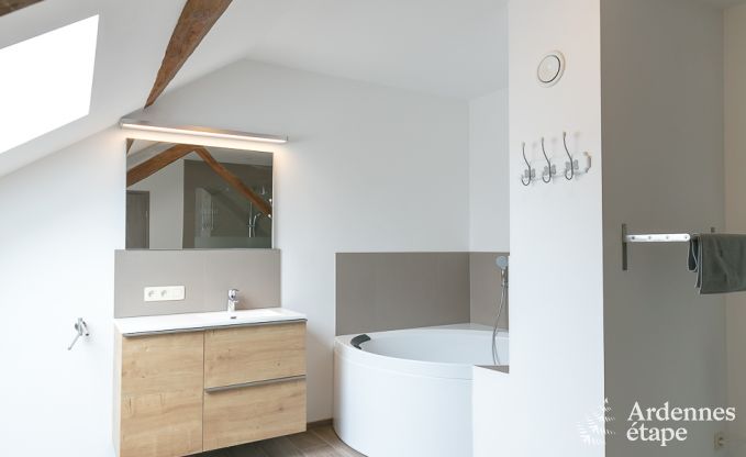 Vakantie op de boerderij in Libramont voor 12/14 personen in de Ardennen