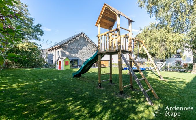 Vakantie op de boerderij in Libramont voor 12/14 personen in de Ardennen