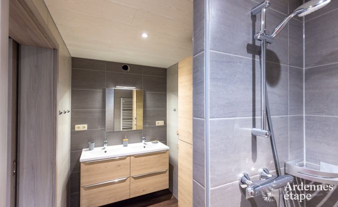 Kindvriendelijk vakantiehuis in Libramont voor 22 personen met tuin en speelkamer