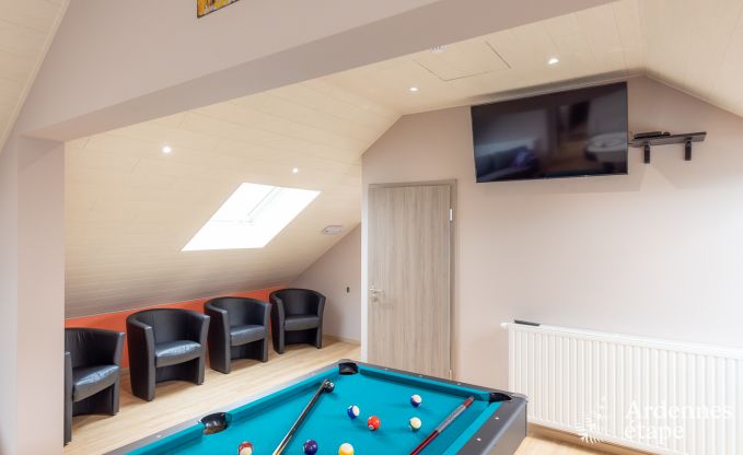 Kindvriendelijk vakantiehuis in Libramont voor 22 personen met tuin en speelkamer