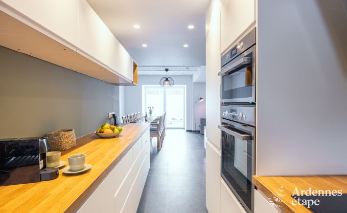 Vakantiehuis in Libramont voor 10 personen met privterras en 6 slaapkamers