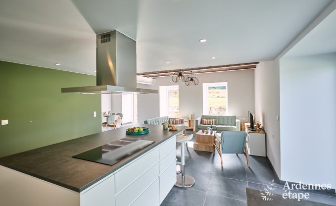 Vakantiewoning in Libramont voor 8  10 personen met speelkamer, terras en tuin in de Ardennen