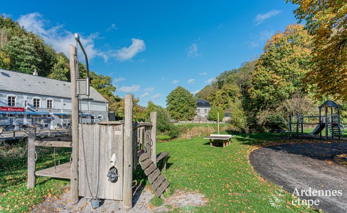 Vakantiehuis in Lompret voor 10 personen in de Ardennen