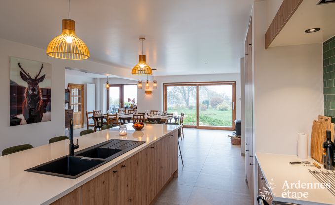 Gezinsvriendelijk vakantiehuis in Malmedy voor 14 personen met kachel, biljart en grote privtuin