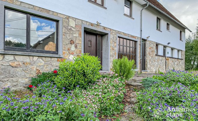 Gezinsvriendelijk vakantiehuis in Malmedy voor 14 personen met kachel, biljart en grote privtuin