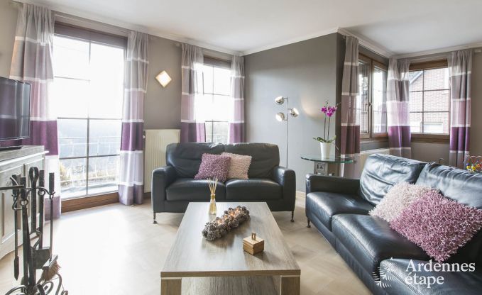 Vakantiehuis met jacuzzi, sauna, spelen en mooi uitzicht op de hoogten van Malmedy voor 6/8 personen in de Ardennen