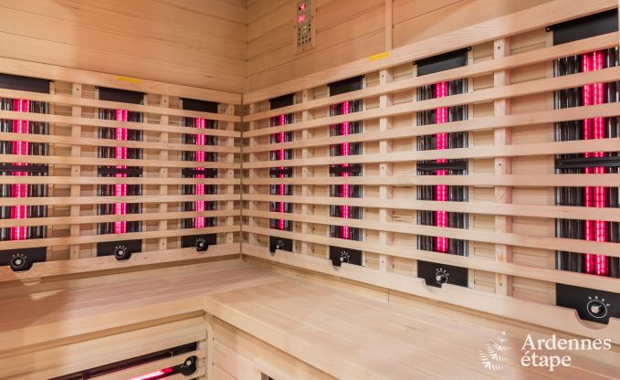 Vakantiehuis met jacuzzi, sauna, spelen en mooi uitzicht op de hoogten van Malmedy voor 6/8 personen in de Ardennen