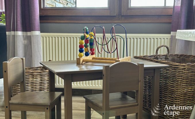 Vakantiehuis met jacuzzi, sauna, spelen en mooi uitzicht op de hoogten van Malmedy voor 6/8 personen in de Ardennen