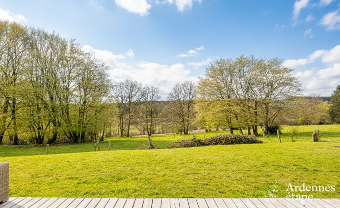 Charmant en stijlvol boerderijtje voor 14 personen en 2 honden in Manhay